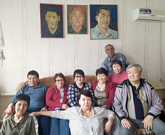 Эврә нутган туурулсн эцкин үлгүрәр