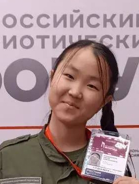 Шин җил өлзәтә болтха!