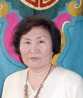 Шин җил өлзәтә болтха!